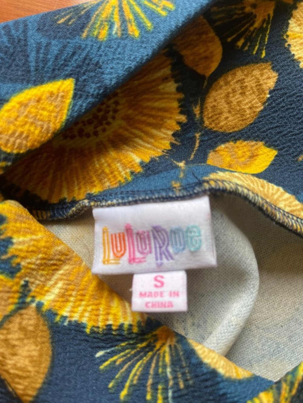 LuLaRoe Blue Sunflower Skirt Women's S Stretch Mid Length Yellow Floral - Picture 3 of 9